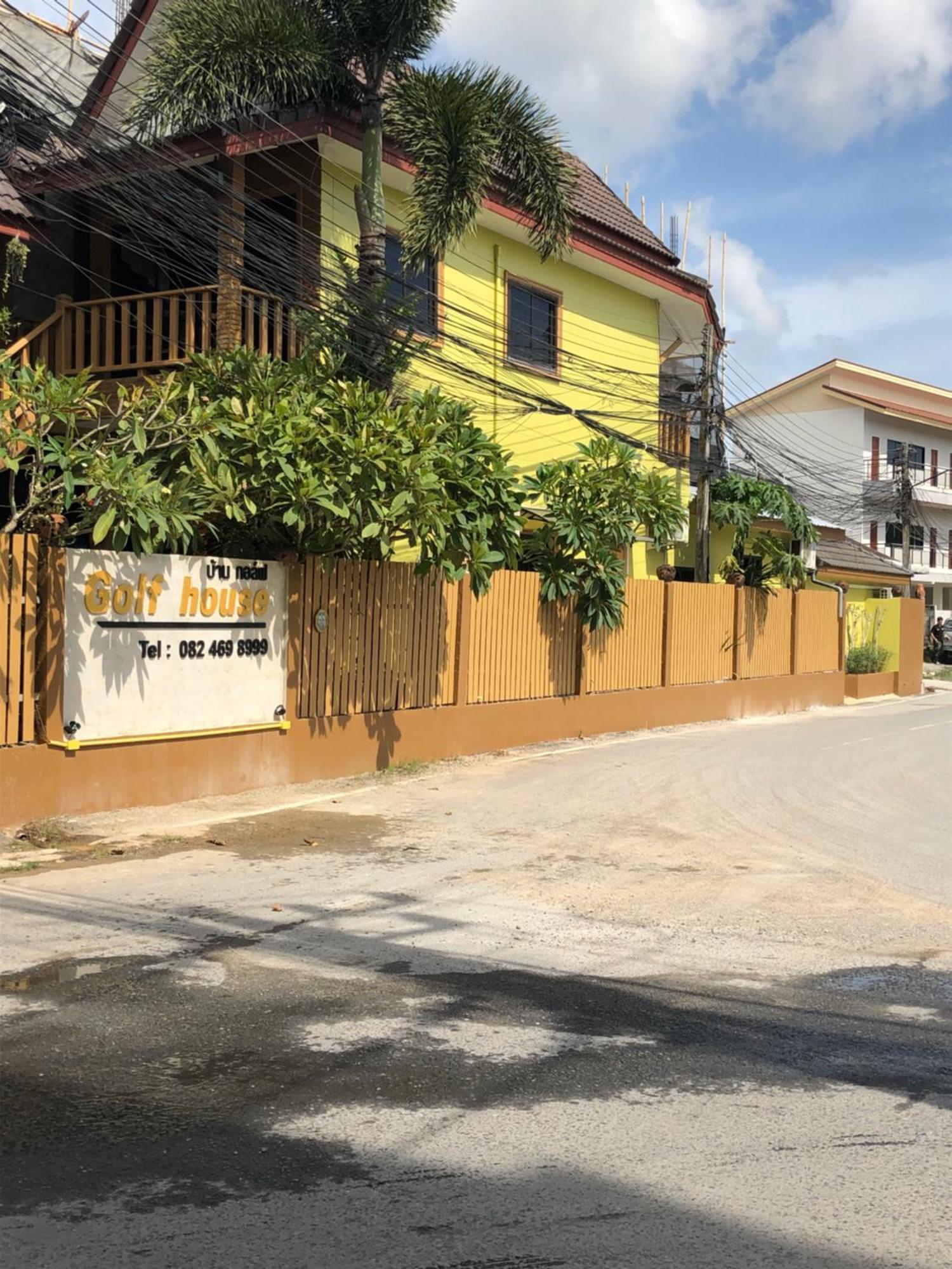 奈扬海滩 Golf House酒店 外观 照片